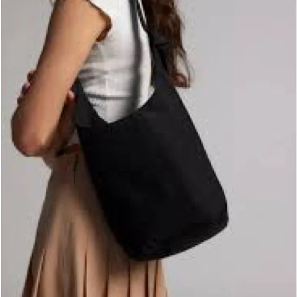 BAGGU Bag - Picture 1 of 4